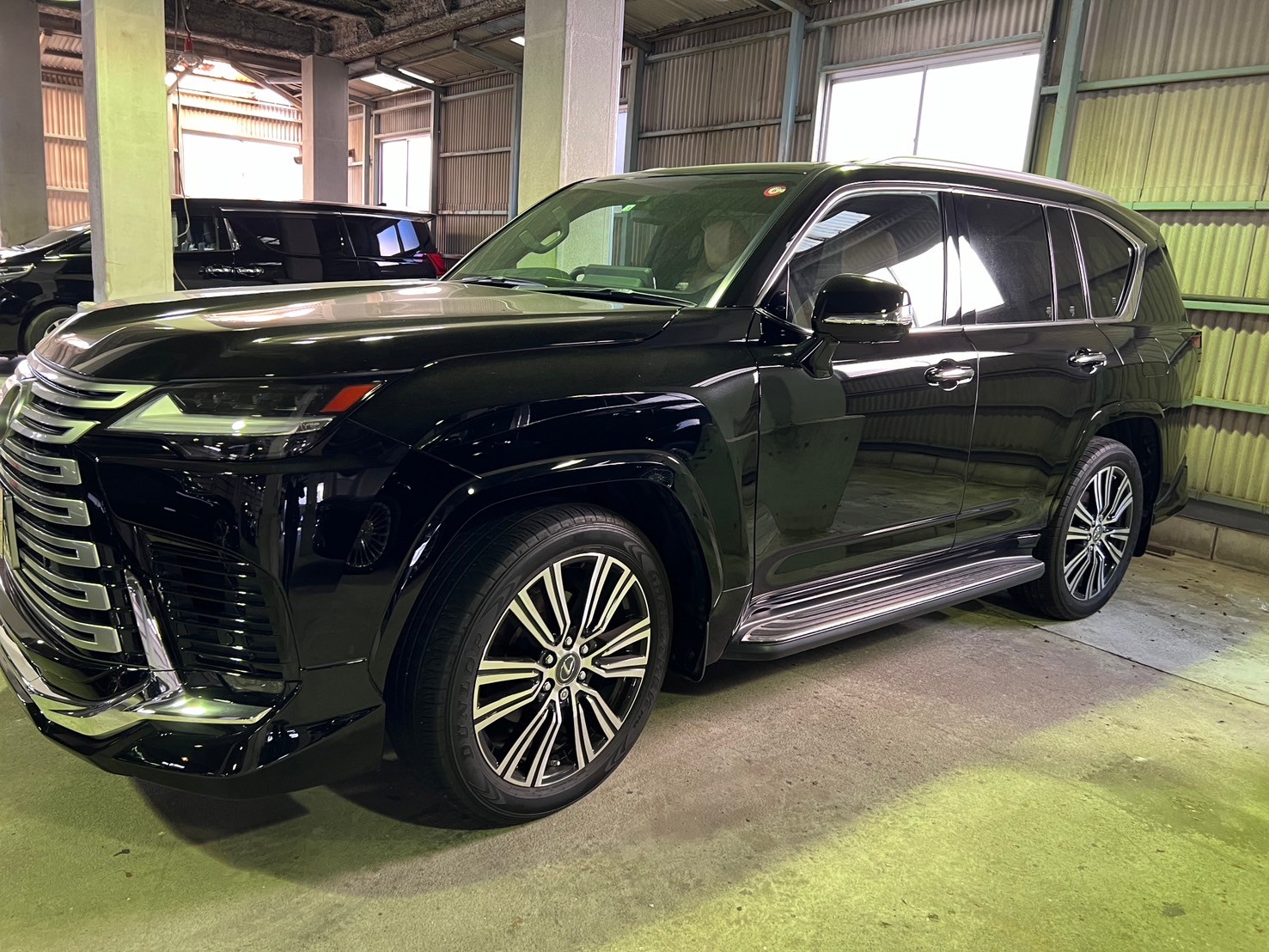 【SOLDOUT】レクサス ＬＸ車両画像