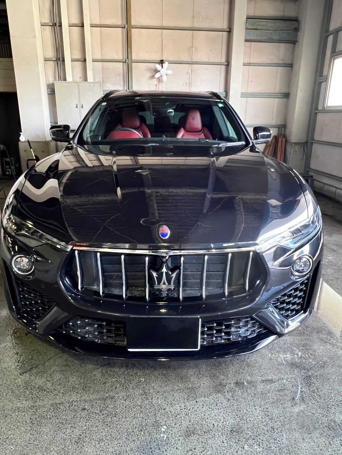 【SOLDOUT】マセラティ　レヴァンテメイン画像