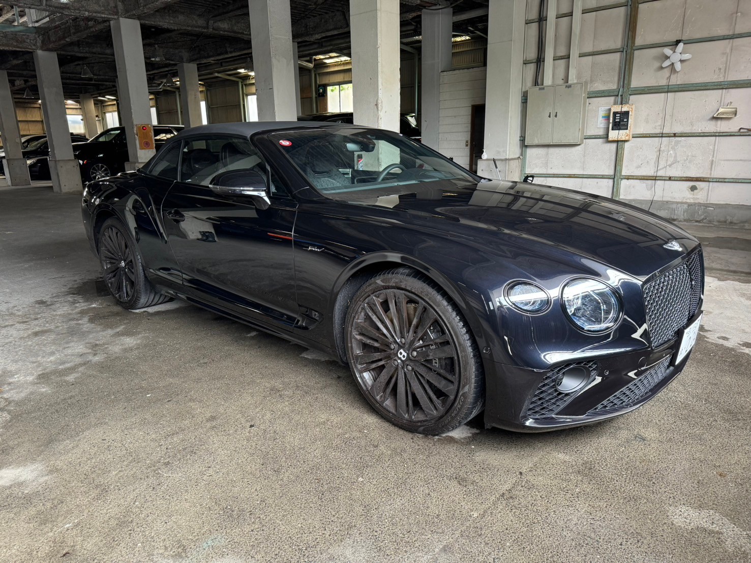 【SOLDOUT】ベントレー車両画像